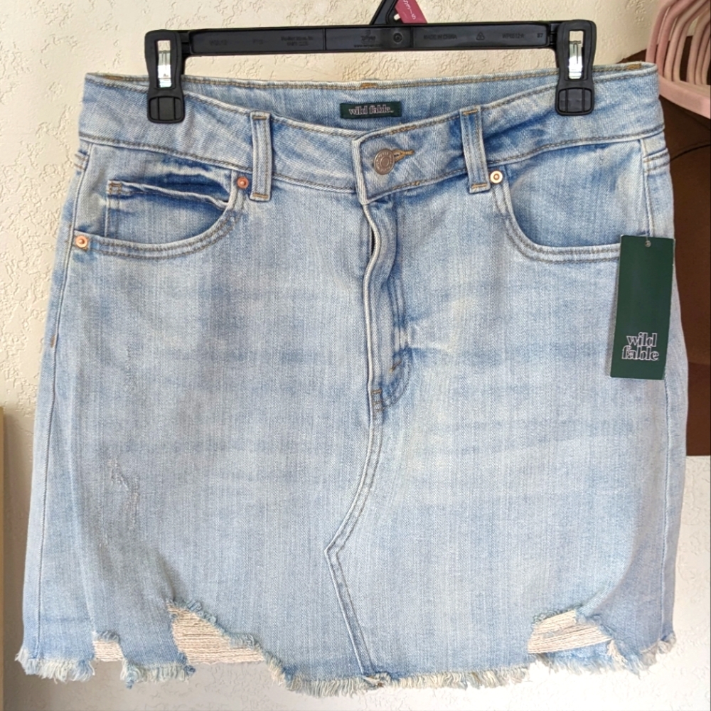 Wild Fable Distressed Jean Miniskirt Size 12  NWT Light Wash Barbiecore Western